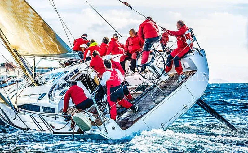 谈球吧体育赛事百度众测终身合同足球运动员：打造稳定效力、延续辉煌的体育传奇